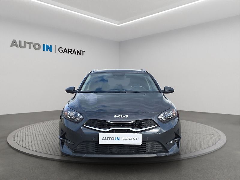 Kia Ceed (2022) Spin 1.5T-GDi 117kW A/T, Serv. - fotka 2 z 25