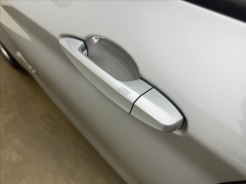BMW X1 2,0 18d AUTOMAT SERVIS ČR - fotka 33 z 44