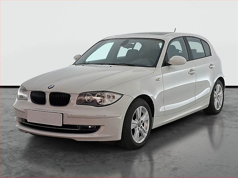 BMW Řada 1 (2007) 116i, po STK, jezdí výborně - fotka 2 z 16