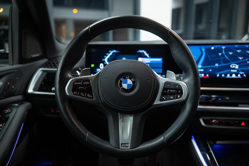 BMW X5 (2025) M40xD 250KW NEZÁVISLÉ TAŽNÉ  - fotka 58 z 59