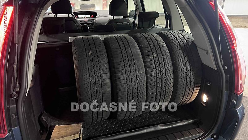 Citroën Grand C4 Picasso (2012) 1.6VTi, ČR, servis.kniha - fotka 4 z 4