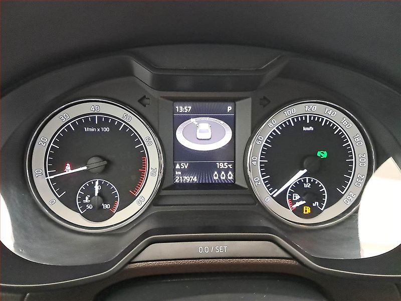 Škoda Octavia (2016) Laurin&Klement 1.8 TSI, 4X4 - fotka 11 z 17