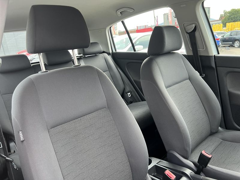 Volkswagen Golf Plus 1.9TDi 66kw ČR - fotka 27 z 33