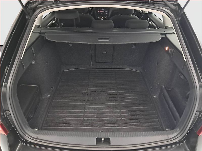 Škoda Octavia (2017) 1.6 TDI, Automat, Tempomat - fotka 14 z 20