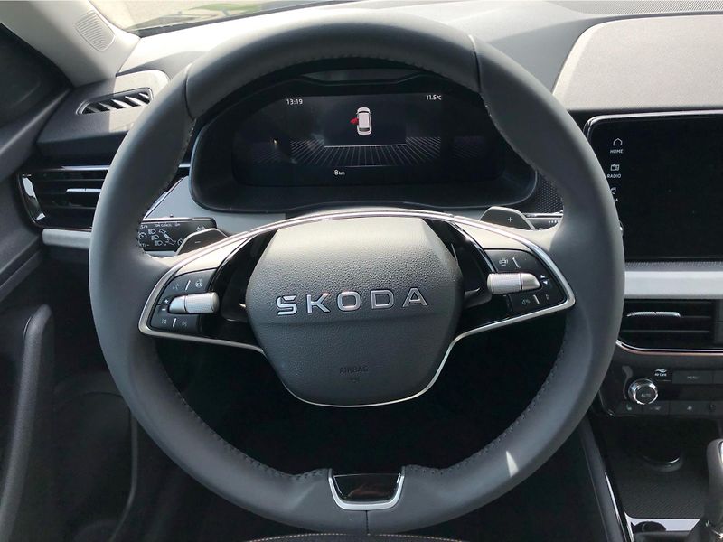 Škoda Kamiq 1,0TSI - fotka 17 z 28
