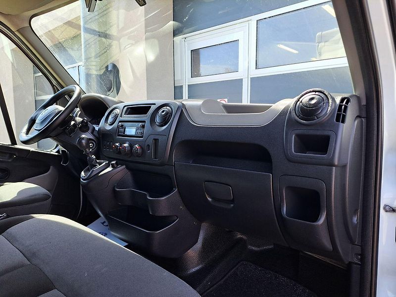 Renault Master (2015) 2.3 DCI L4H2, skříň, 120kW - fotka 17 z 24