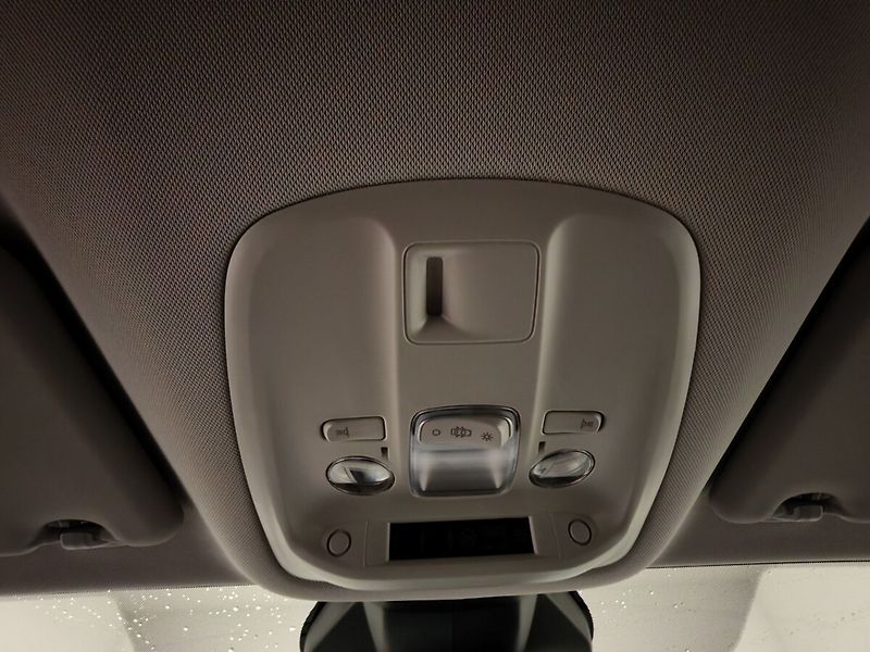 Toyota ProAce Verso 2,0D L2 6MT Combi 8S - fotka 18 z 18