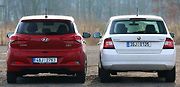 Hyundai i20 a Škoda Fabia (zleva).