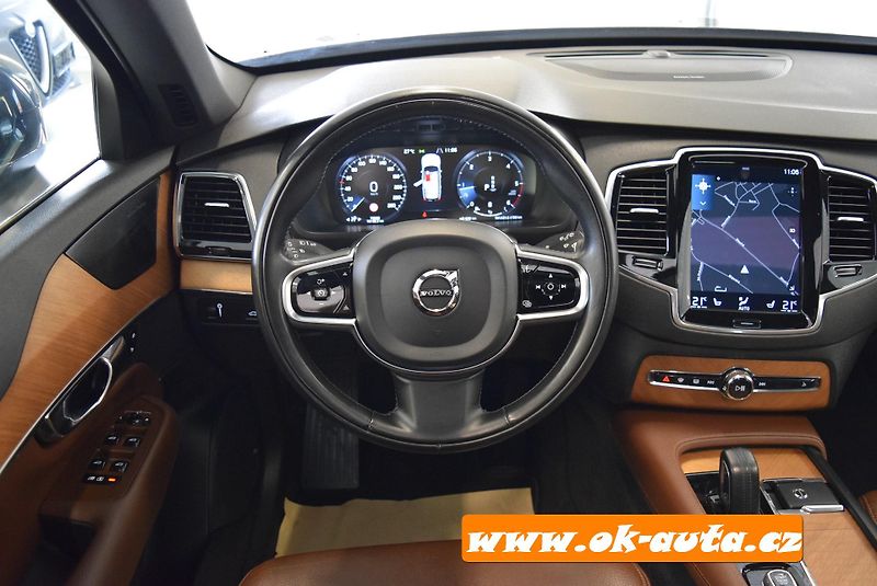 Volvo XC90 2.0 B5 AWD 7 MÍST KAMERA 360°  - fotka 37 z 71