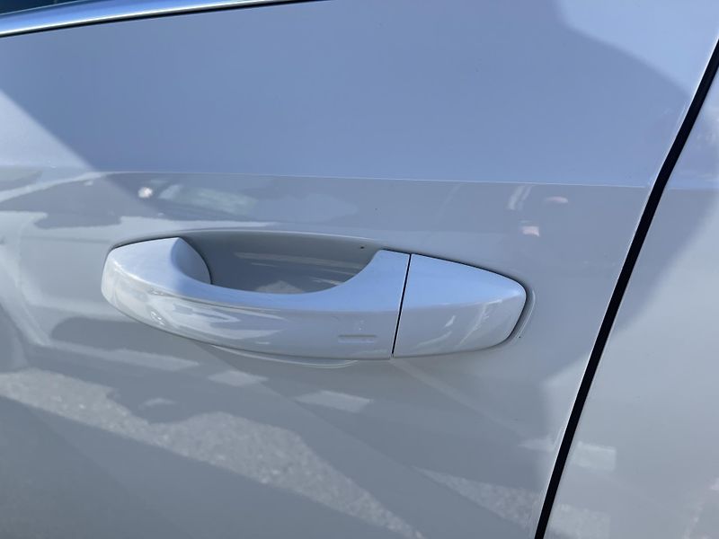 Škoda Octavia 2.0TDi DSG STYLE-Navi-DPH-ČR ! - fotka 12 z 38