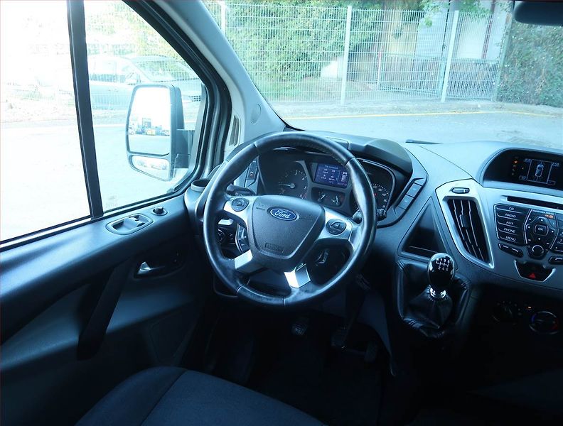 Ford Transit Custom (2013) Trend 2.2 TDCi, Bus, 9Míst - fotka 7 z 20
