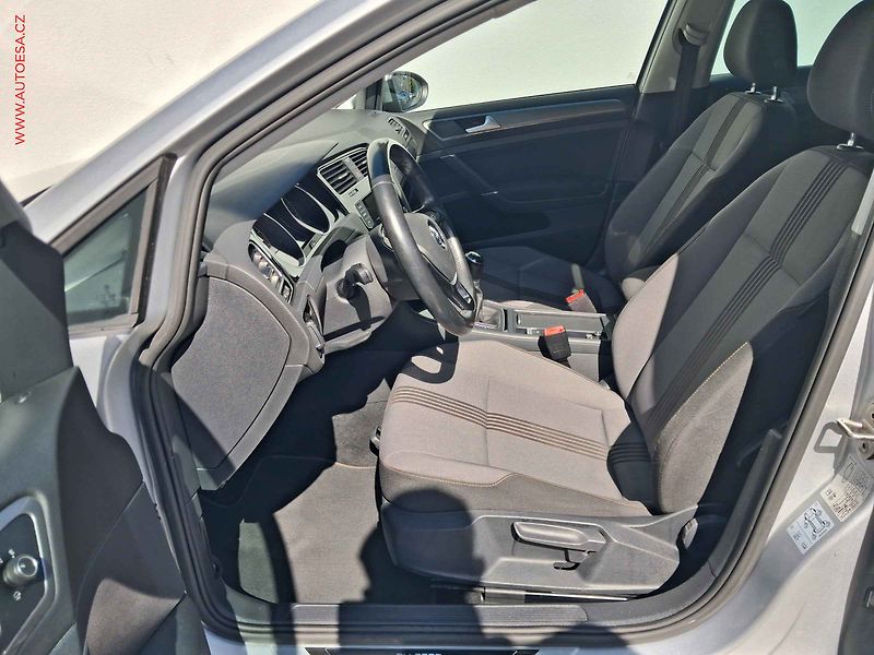 Volkswagen Golf (2016) 1.2 TSi, Allstar, bixen - fotka 9 z 17