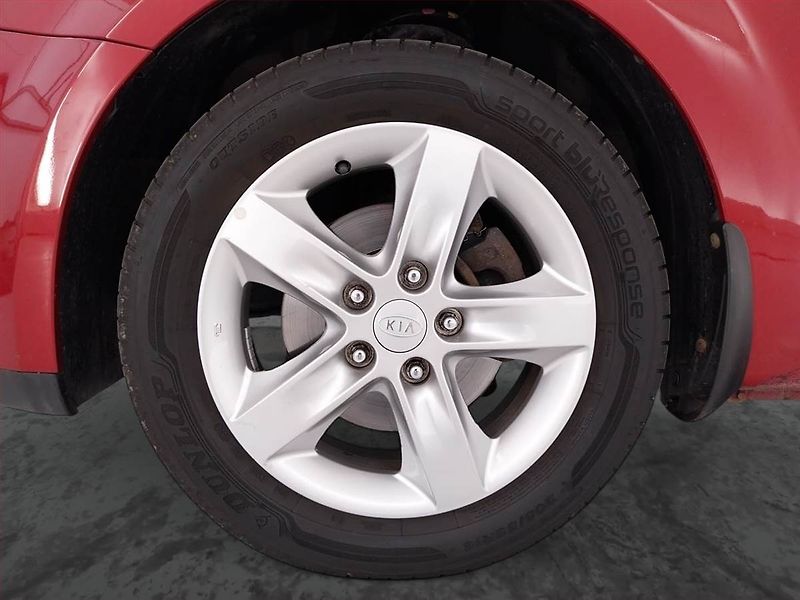Kia Ceed (2011) 1.4 CVVT, ČR,1.maj, Serv.kniha - fotka 15 z 18