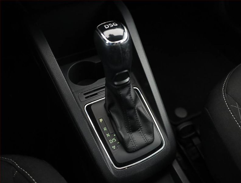 Škoda Fabia (2017) Ambition 1.2 TSI, Automat - fotka 10 z 14