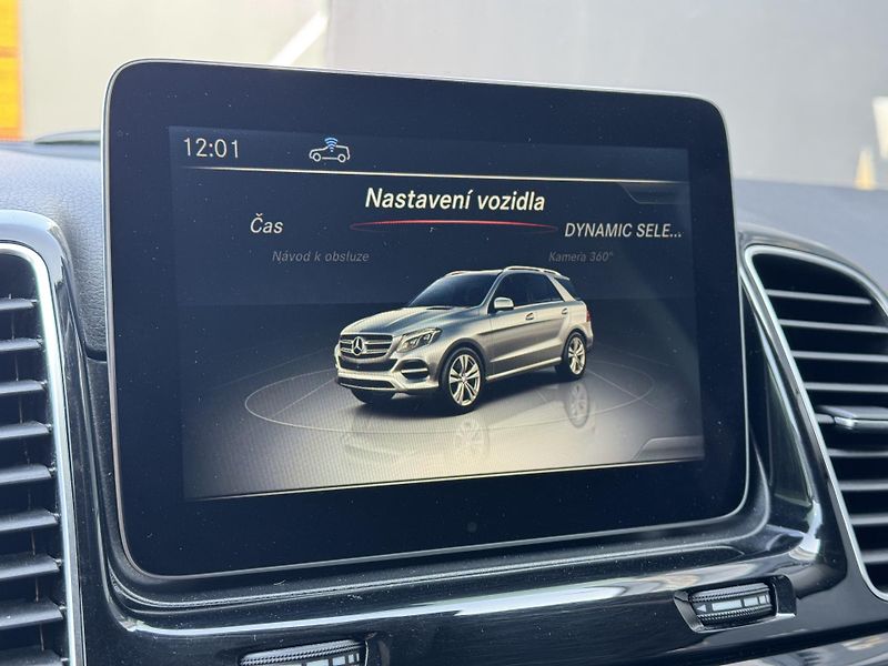 Mercedes-Benz GLE (2017) 350D 190kW 4M, AIRMATIC, 360°  - fotka 33 z 50