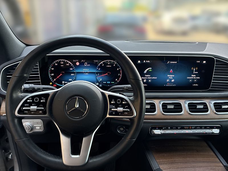 Mercedes-Benz GLE 450 4MATIC AMG Line - fotka 11 z 18