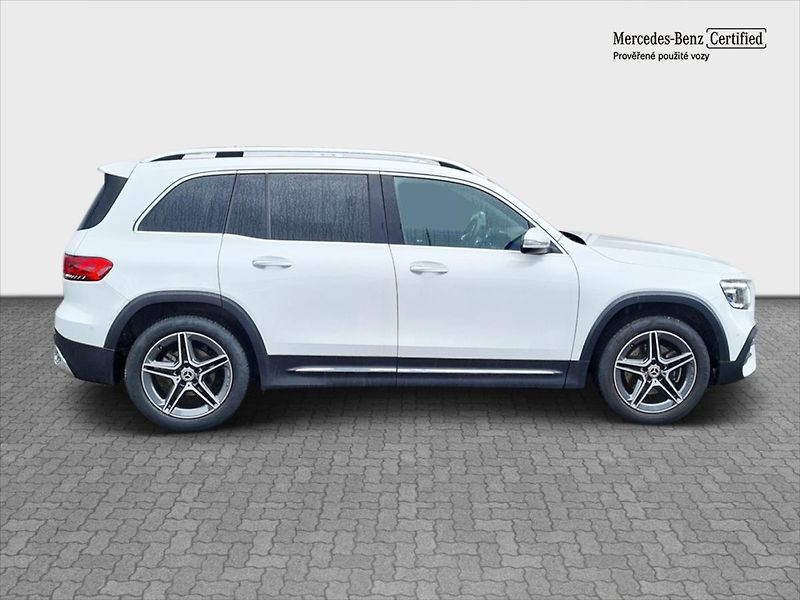 Mercedes-Benz GLB 200 4MATIC AMG Line - fotka 6 z 22