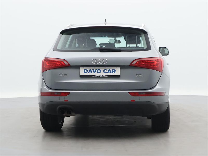 Audi Q5 2,0 TDI 125kW Quattro CZ - fotka 6 z 33