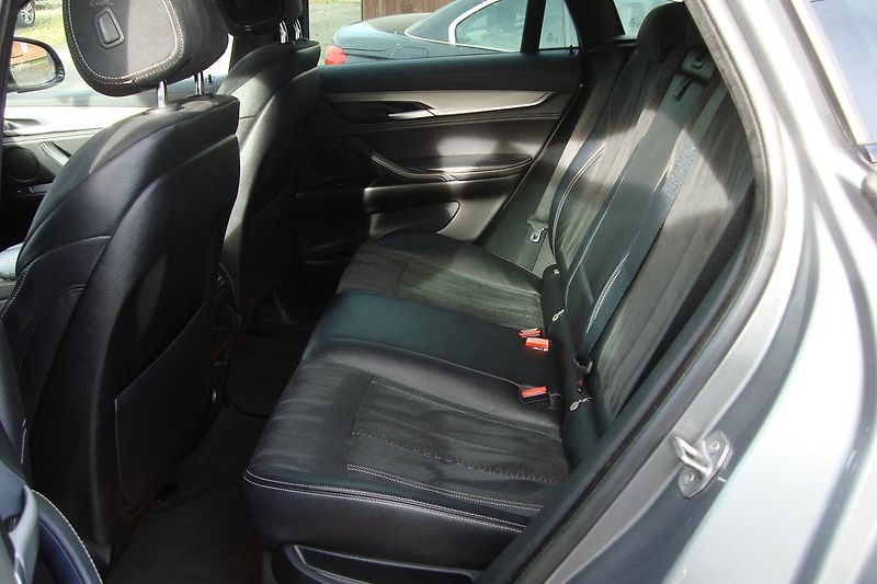 BMW X6 (2015) Xdrive,3.0d,M-Paket,ČR,1.Maj. - fotka 52 z 94