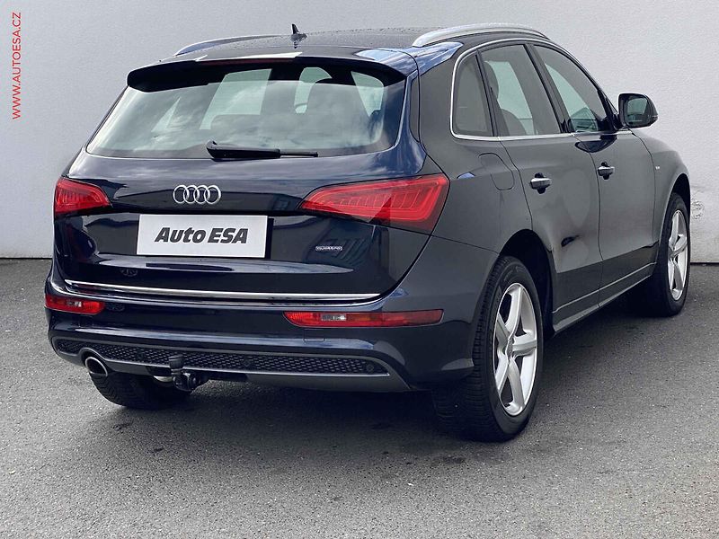 Audi Q5 (2016) 2.0TDi quattro, S-line, TZ - fotka 4 z 18