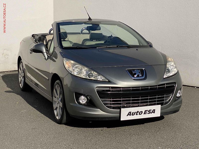 Peugeot 207 (2010) 1.6VTi CC, AC, park.asist - fotka 2 z 22