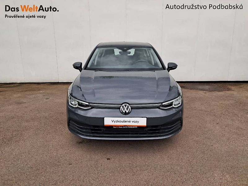 Volkswagen Golf (2023) LIFE 1.0 e-TSI / 81 kW DSG7 - fotka 4 z 27