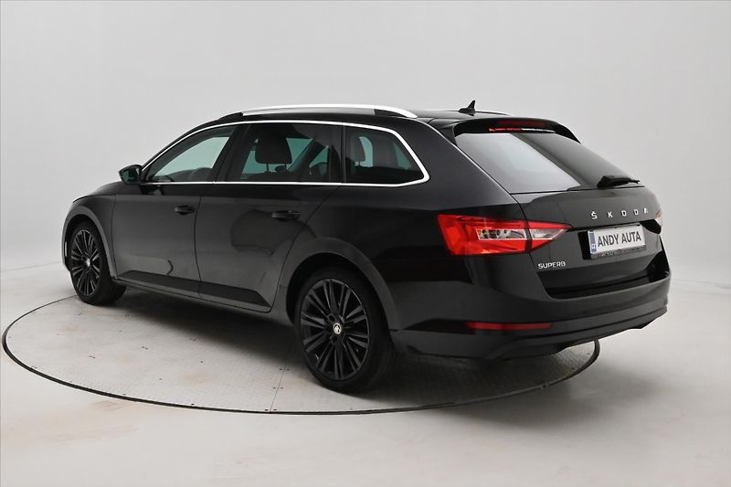 Škoda Superb 2,0 TDI 110kW Style DSG Záruka - fotka 7 z 31