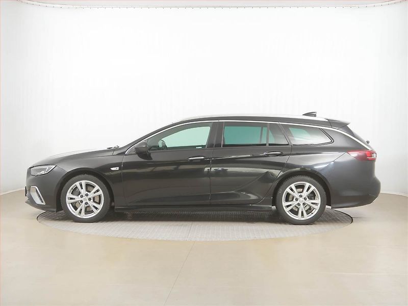 Opel Insignia (2018) 2.0 BiTurbo CDTI, 4X4 - fotka 3 z 18