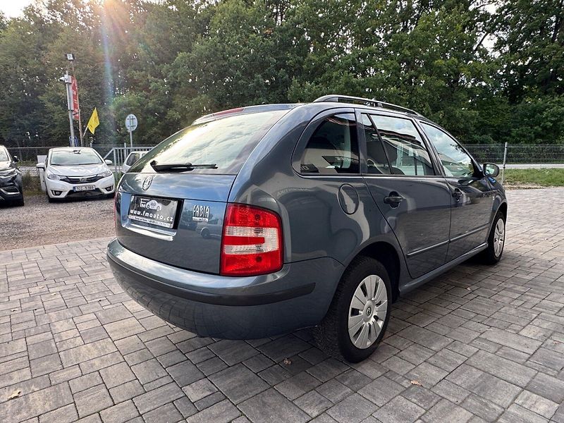 Škoda Fabia (2006) 1.2 Klima - fotka 5 z 28