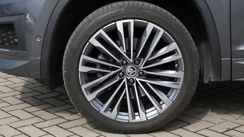 Škoda Kodiaq 2,0 TSI 140 kW L&K 4x4 DSG - fotka 25 z 26