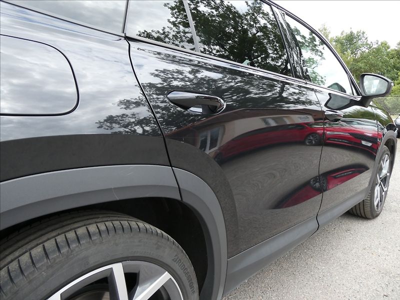 Škoda Kodiaq 2,0 TDI 142kW Excl. Selection - fotka 13 z 45