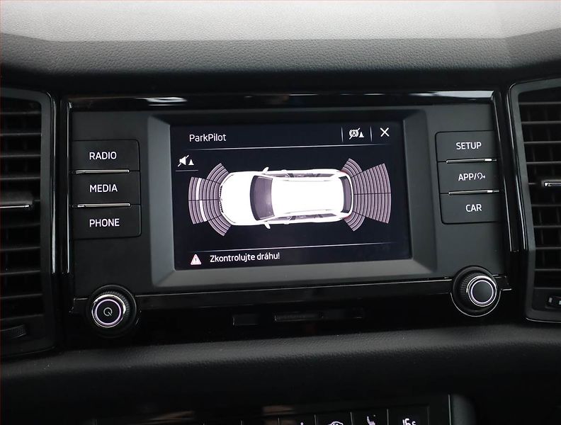 Škoda Kodiaq (2019) Ambition Plus 1.5 TSI, Automat - fotka 14 z 18