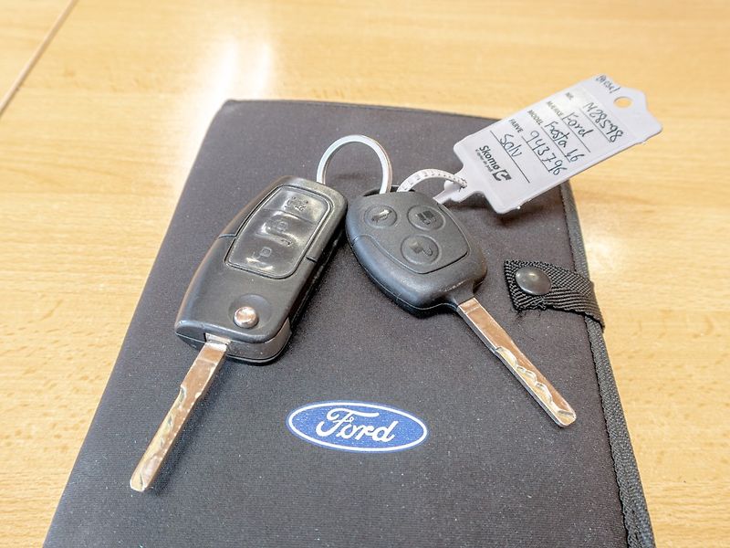 Ford Fiesta (2014) 1.6TDCI 70KW – PO ROZVODECH - fotka 45 z 45
