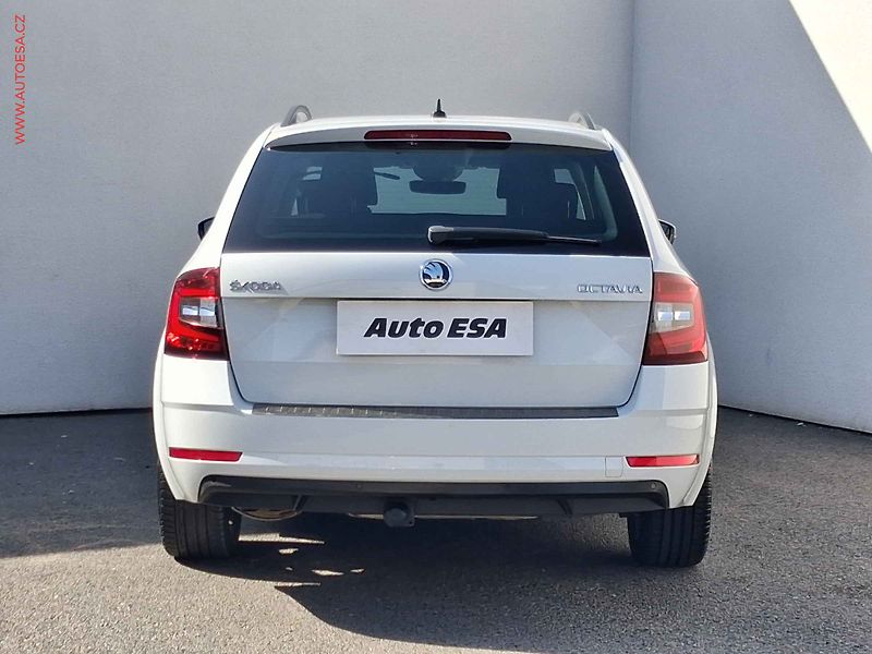 Škoda Octavia (2017) 2.0 TDi, Drive, DSG, LED - fotka 5 z 21