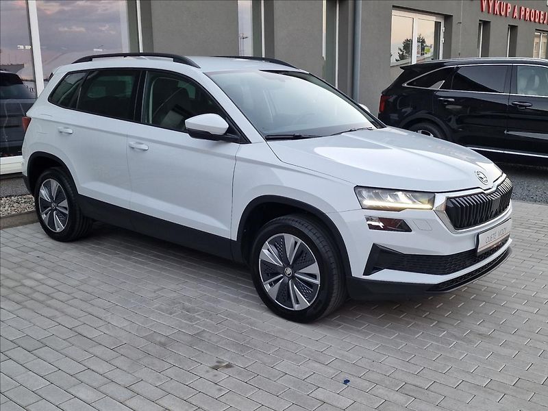 Škoda Karoq 2.0 TDI Style DSG,ČR,1.Maj - fotka 2 z 50