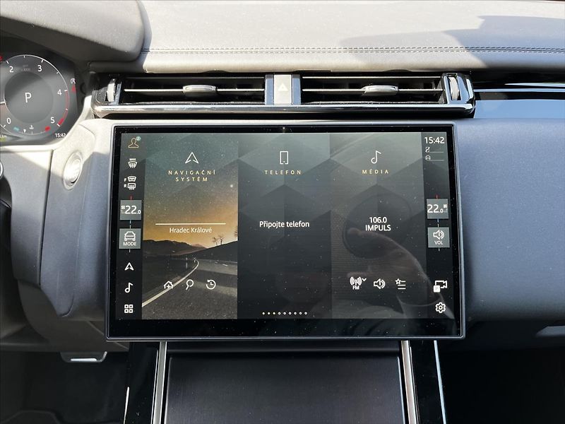 Land Rover Range Rover Velar 3,0   Dynamic SE D300 AWD - fotka 12 z 19