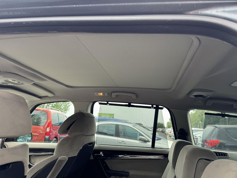 Citroën Grand C4 Picasso 2.0 HDI 100KW 7-MÍST - fotka 11 z 14