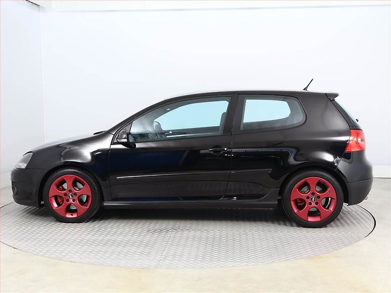 Volkswagen Golf (2006) 2.0 GTI - fotka 3 z 12