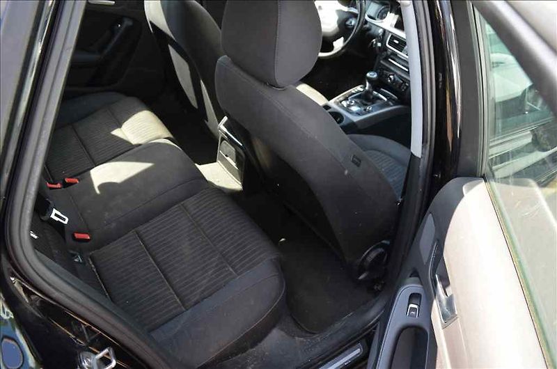 Audi A4 (2014) 2,0 TDI - fotka 14 z 22