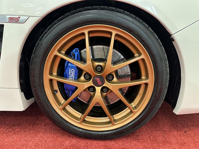 Subaru WRX STI (2017) WRX STI 2.5*BEZKLÍČ*PANO*TOP - fotka 16 z 21