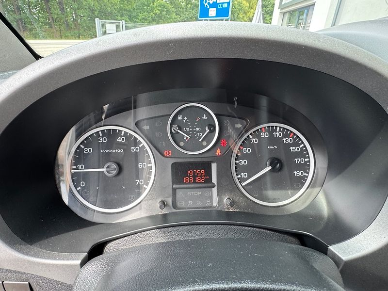 Citroën Berlingo (2015) 1.6 HDi XTR - fotka 16 z 27