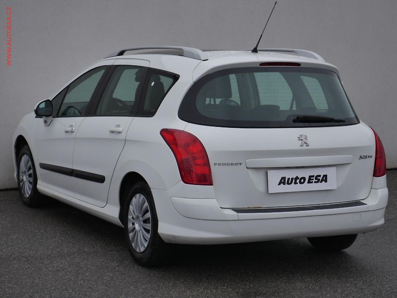 Peugeot 308 (2013) 1.6 HDi, AC, panor - fotka 6 z 18