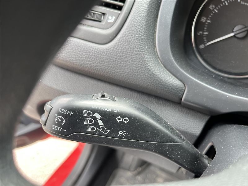 Škoda Roomster 1,2 TDi STYLE KLIMA ROZVODY - fotka 23 z 34