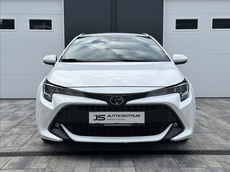Toyota Corolla 1,2 Turbo 115PS  TS Comfort - fotka 4 z 53