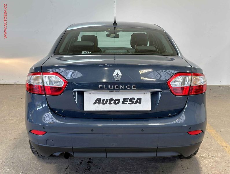 Renault Fluence (2013) 1.6i, ČR, Temp, park.asistent - fotka 5 z 15