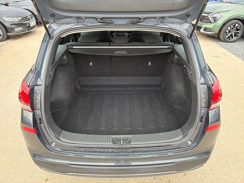 Hyundai i30 (2024) COMFORT 1.0TGDI 88kW CZ DPH - fotka 6 z 11