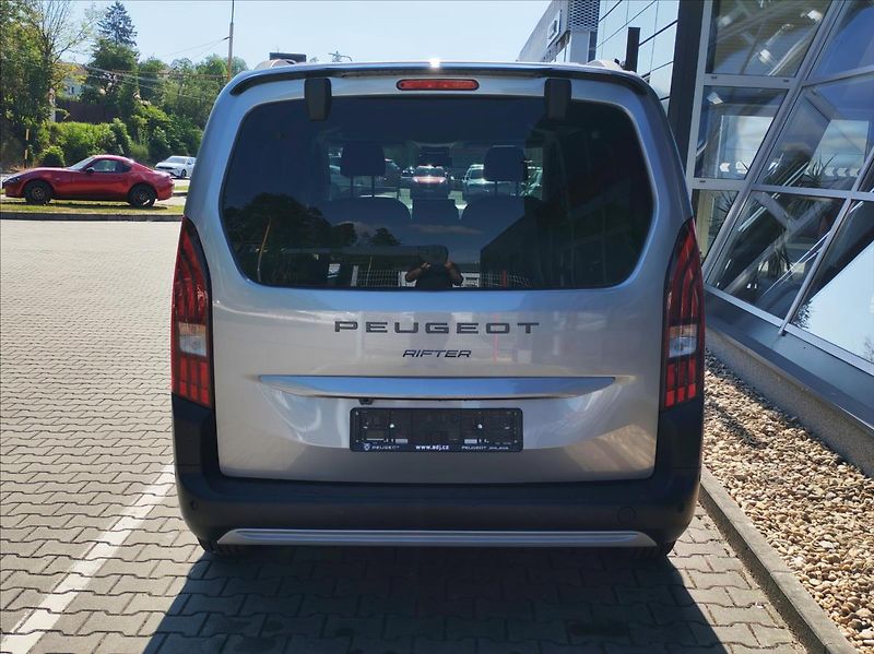 Peugeot Rifter (2026) 1.5 LONG GT BlueHDi 130 S&S EA - fotka 6 z 15