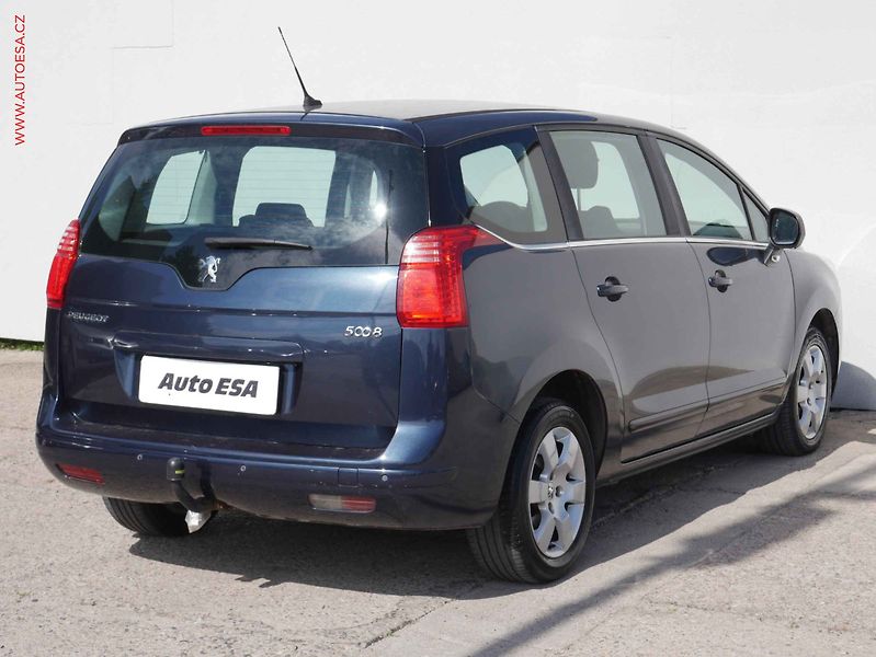 Peugeot 5008 (2012) 1.6 HDi, autoAC, temp - fotka 6 z 18