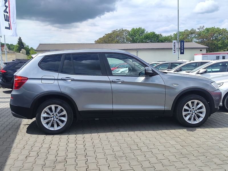 BMW X3 20d/135kW xDrive ČR - fotka 4 z 33