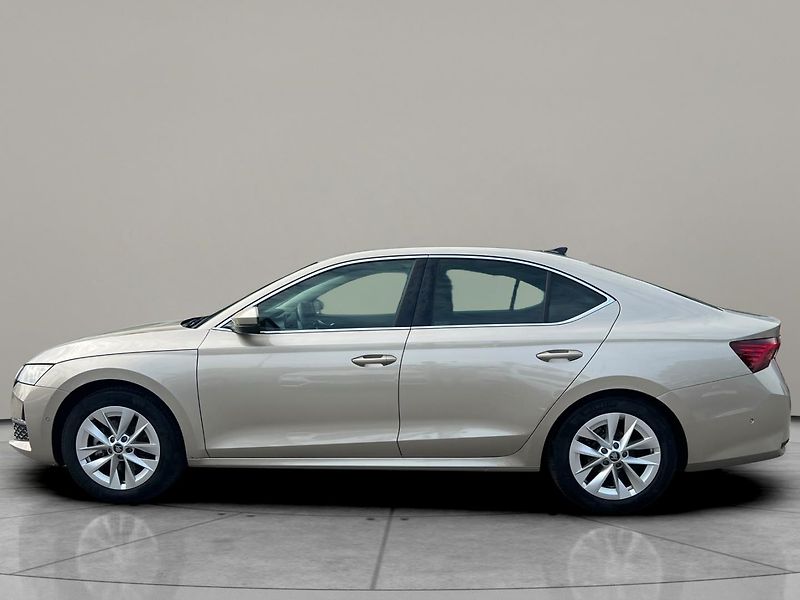 Škoda Octavia Top Selection 1,5 TSI 110 KW D - fotka 3 z 26